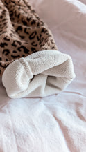 Load image into Gallery viewer, Leopard Slouchies