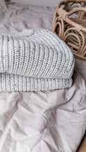 Load image into Gallery viewer, Oversized Chunky Knit in Grey Speckled