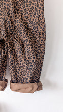 Load image into Gallery viewer, Leopard Dungs