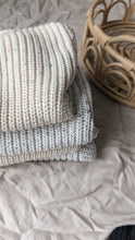 Load image into Gallery viewer, Oversized Chunky Knit in Beige Speckled