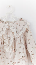 Load image into Gallery viewer, Vintage Floral Dress
