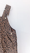 Load image into Gallery viewer, Leopard Dungs
