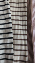 Load image into Gallery viewer, Ribbed Leggings
