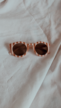 Load image into Gallery viewer, Sunnies
